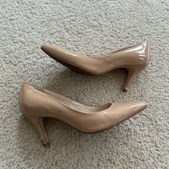 Cole Haan Tan/Nude Shiny Career Pumps/Heels - Picture 4 of 13